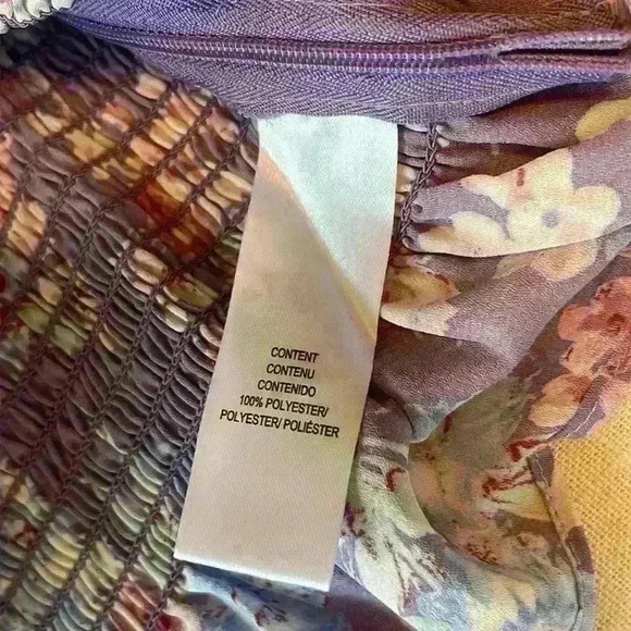 WAYF Floral Smocked Waist Top Lavender RosesDeepV-neck Long Sleeve Women's Small - Picture 6 of 8